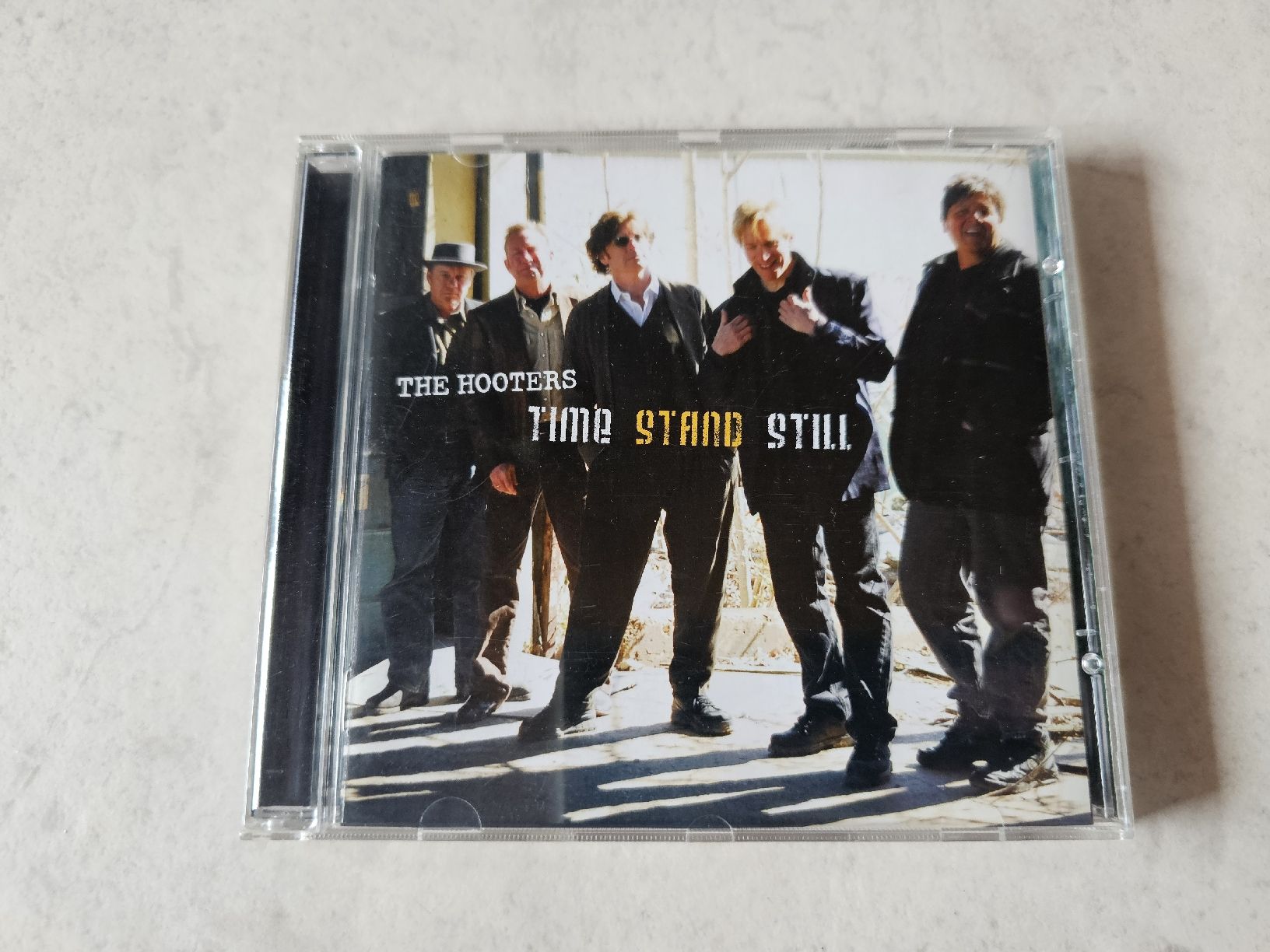 CD: The Hooters  -  Time Stand Still – Usato da Schneisingen venduto da backstore24