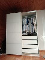Kleiderschrank