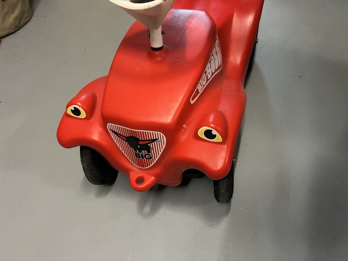 Big Véhicules pour enfants: Bobby Car rot – D'occasion à Paspels par giu_vt7p 1