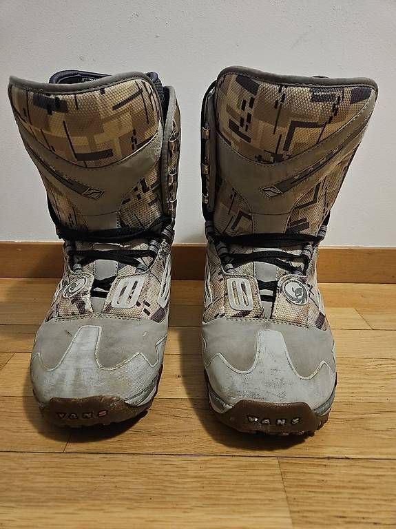 Scarpe da uomo: Chaussures de snowboard Vans Performance Daniel Franck – Usato da Monthey venduto da darkmine 3