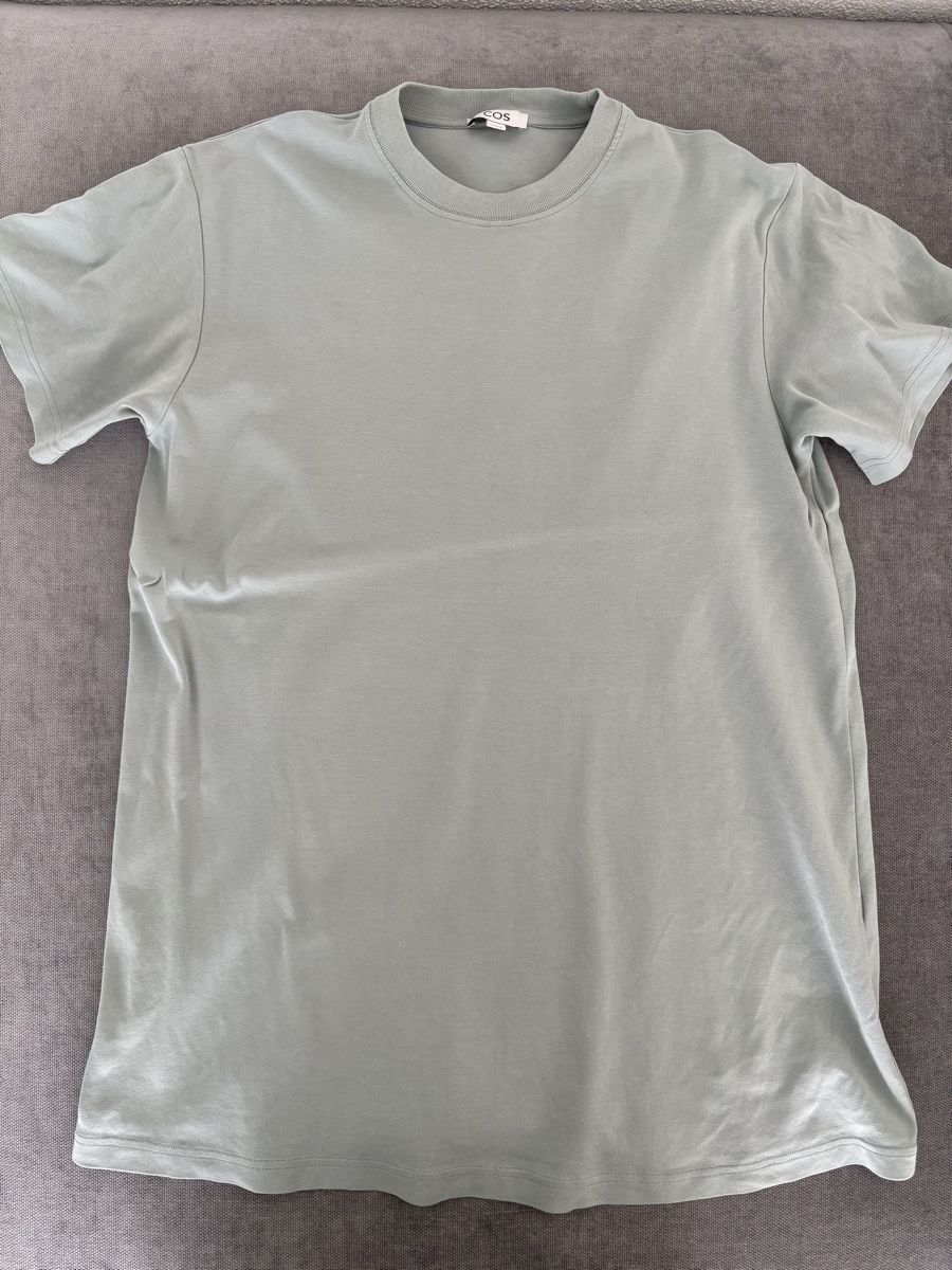 Cos T-Shirts: COS Tunika Kleid hellgrün Grösse M – Gebraucht aus Wimmis von rimnakit