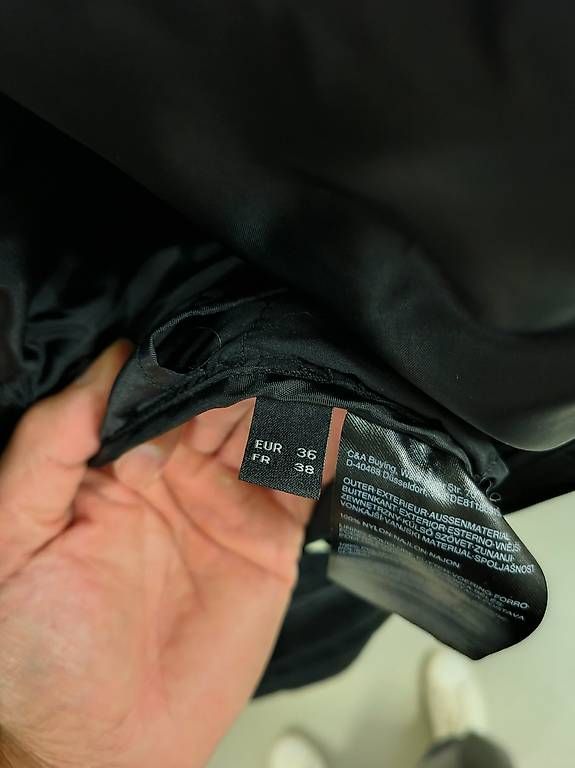 Gilet & Giacche senza maniche: Neu Übergangs Daunen Mantel Gilet – Usato da Steinhausen venduto da surfero 3