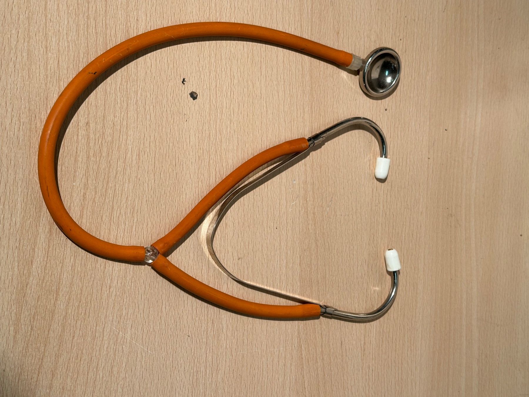 Attrezzature mediche: Retro stetoscop – Usato da Lausanne venduto da artnouveau04