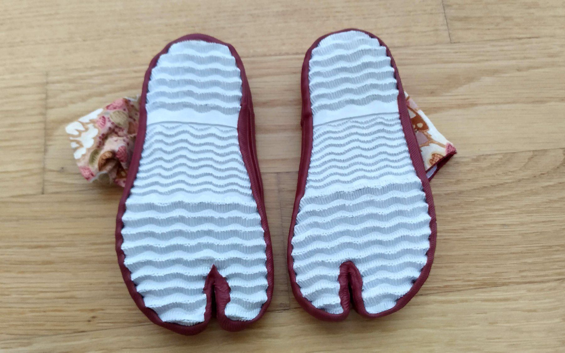 Lotti & Set di vestiti: Ravissant ensemble japonais & chaussures – Nuovo (secondo la descrizione) da Carouge GE venduto da for_8yym 5