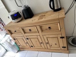 Sideboard 