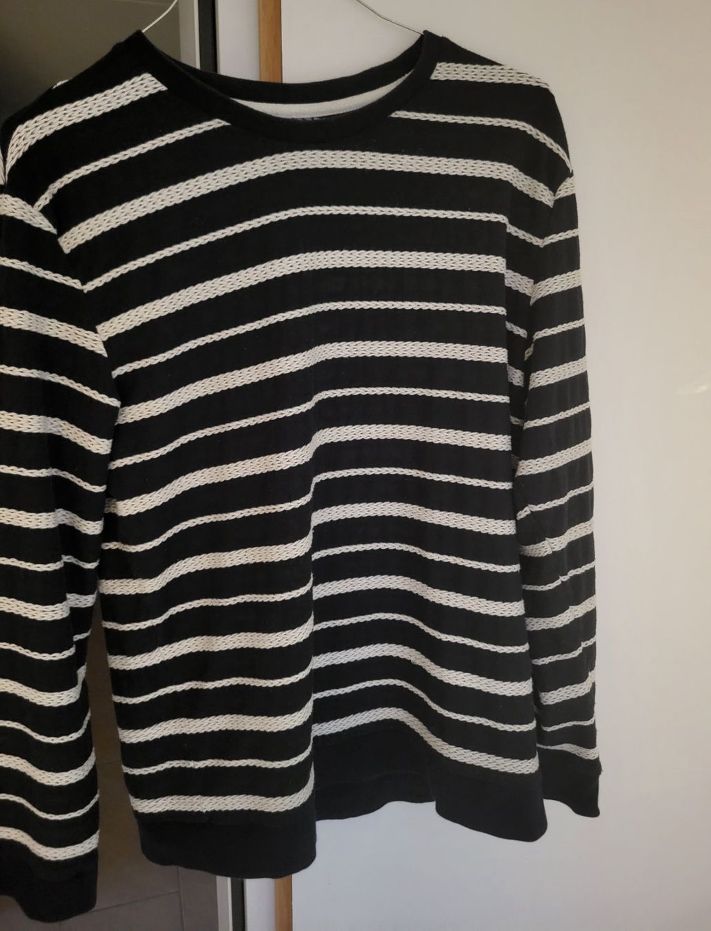 Maglioni & Felpe: Pullover – Usato da Obfelden venduto da Kico88