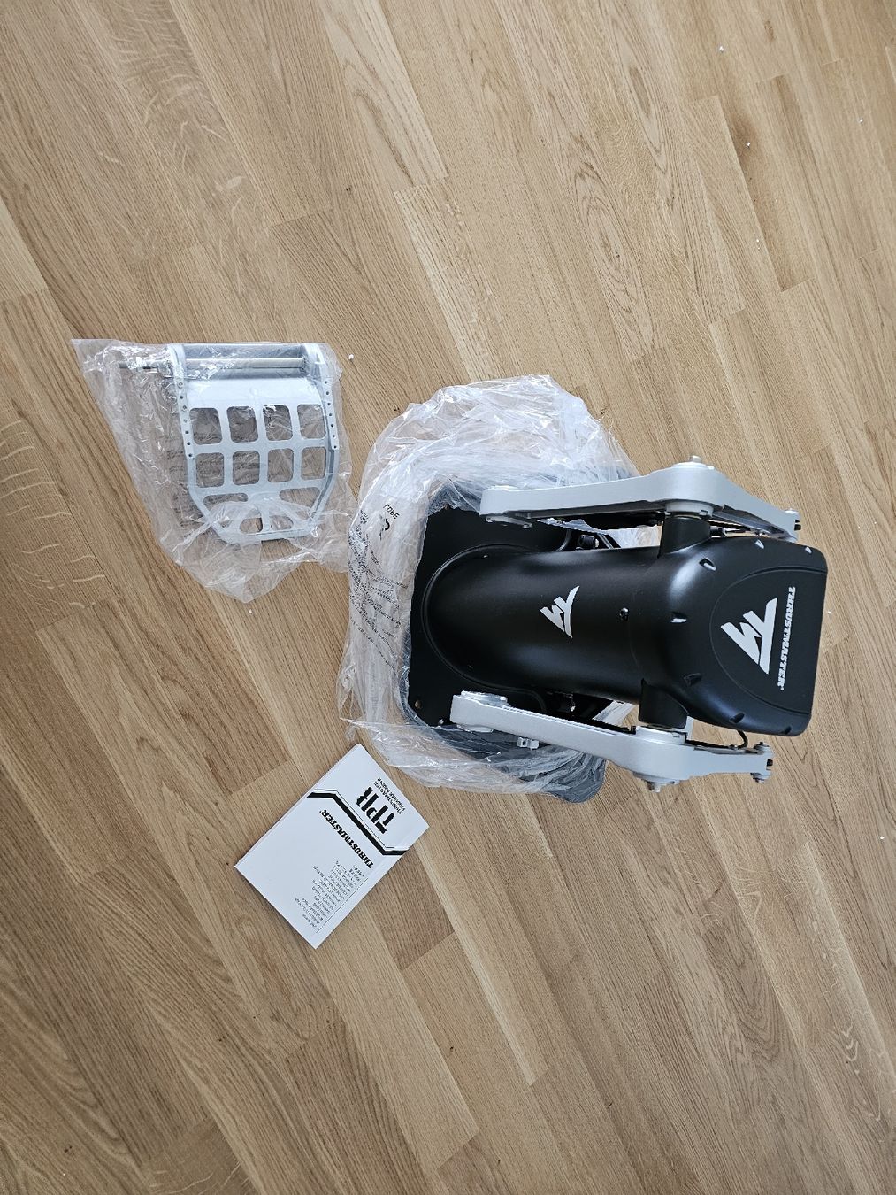 Thrustmaster Controller: Thrustmaster TPR Pendular Rudder - Flight Simulator – Nuovo (secondo la descrizione) da Baden venduto da rob_grh6 4