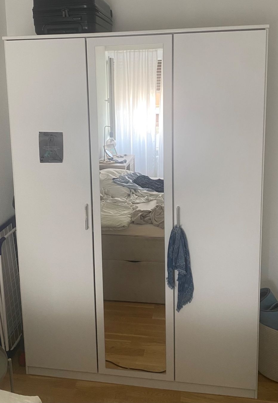 Pfister Schränke: Kleiderschrank – Gebraucht aus Locarno von Hoeber1