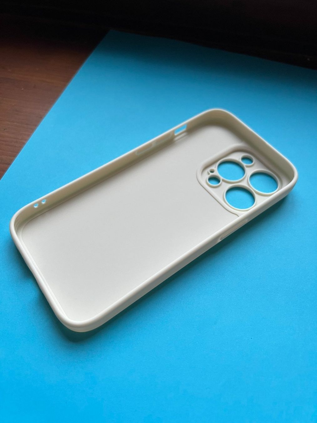 Coques & Protection écran: Coque iPhone 14 Pro. iPhone 14 Pro Hülle – Neuf avec emballage d'origine à Eysins par pro_7lnq 4