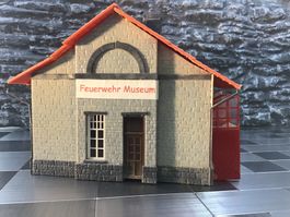 FALLER 130160 MODERNE FEUERWACHE MUSEUM H0 1:87