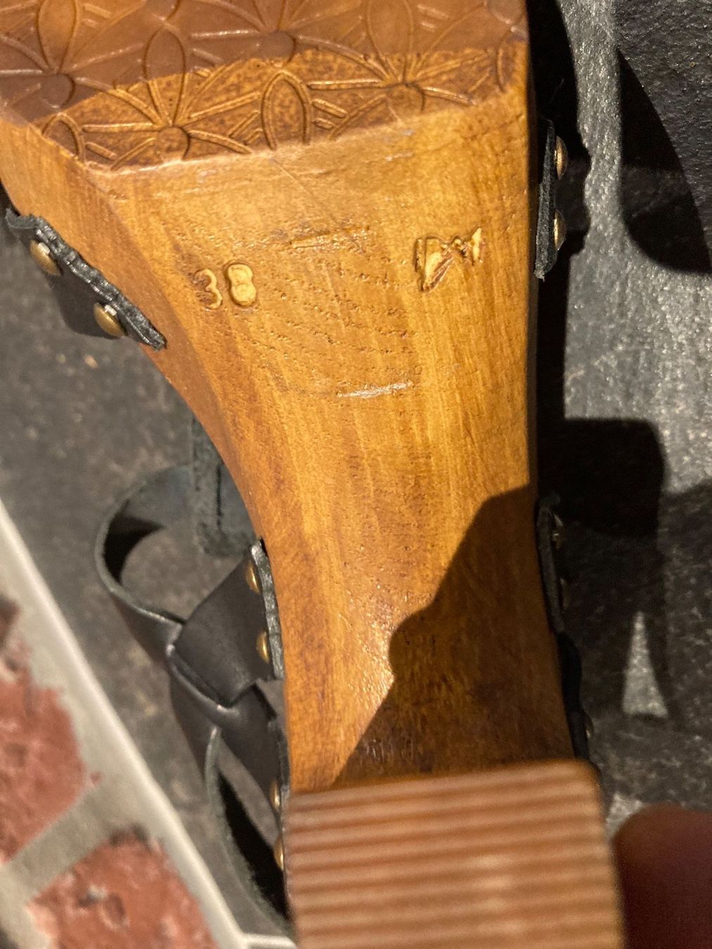 Damenschuhe: Pumps – Gebraucht aus Rorschach von Loonimuh 5