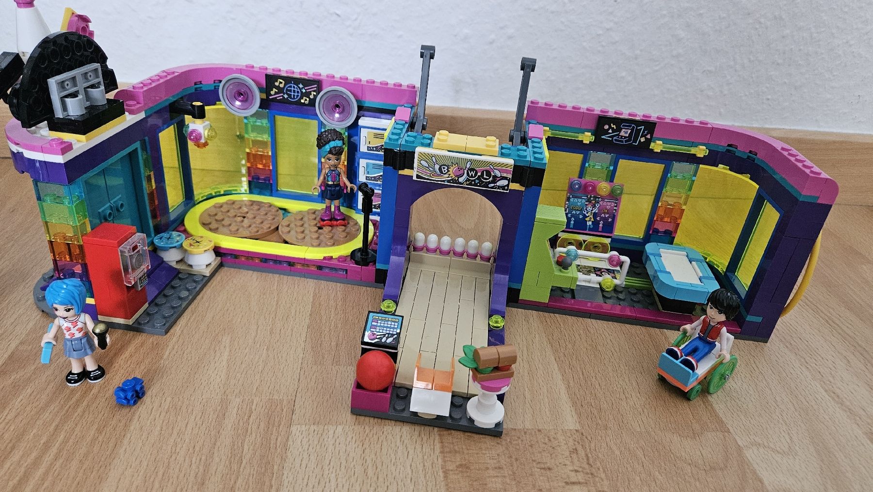 Lego Baukästen: lego Friends Roller-Disco 41708 – Neu (gemäss Beschreibung) aus Fislisbach von kristinamuc 4