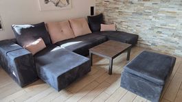 Canapé et pouf