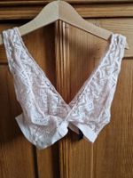 BH aus Spitze von DKNY Gr. M neu