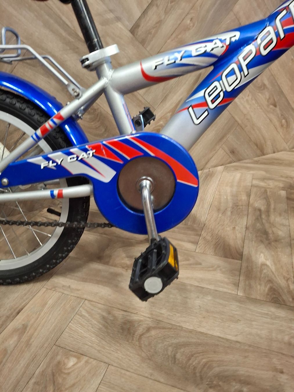 Leopard Velos: Kinder Velo – Gebraucht aus Niederuzwil von Buecherwaeldli 1
