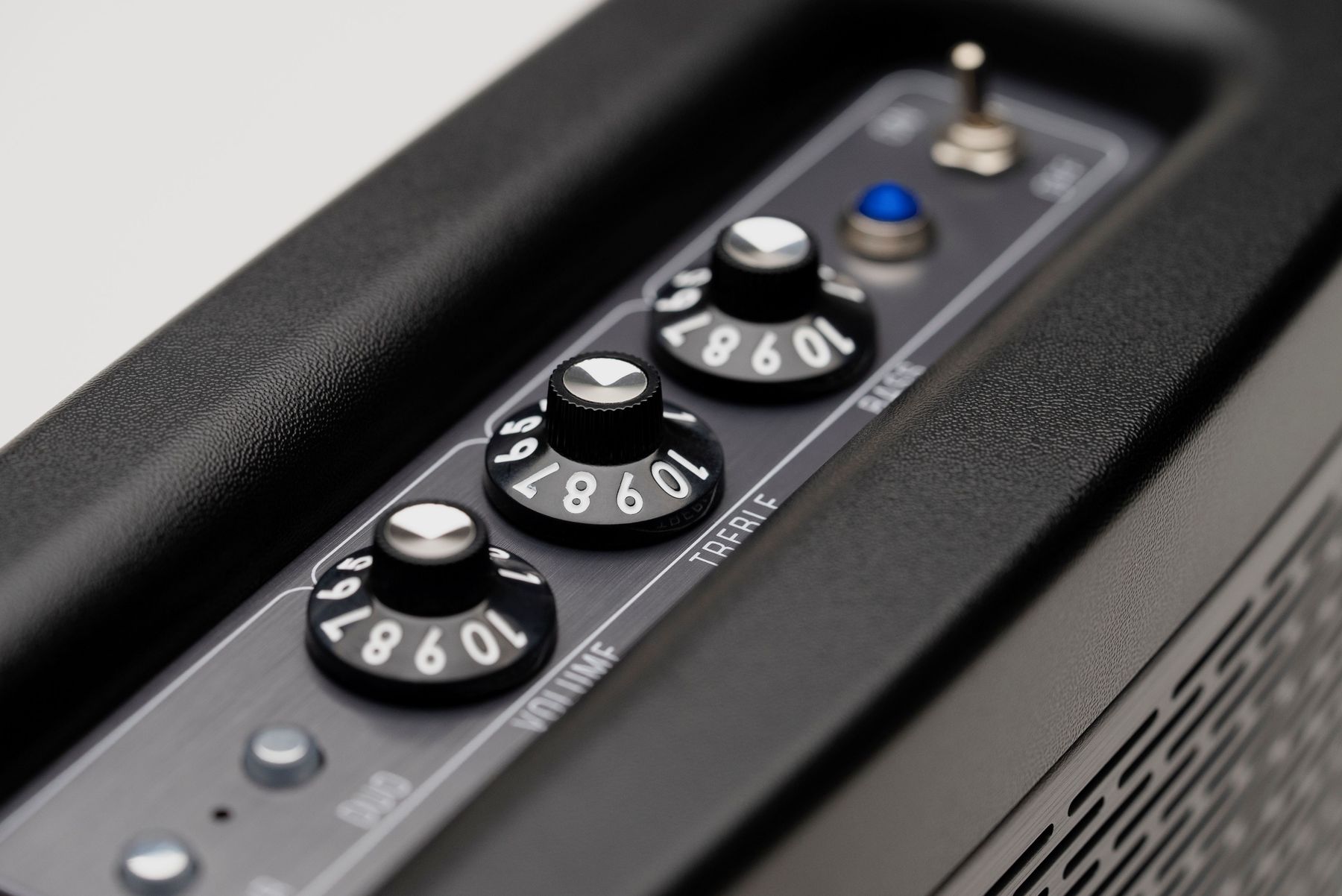 Fender Casse acustiche: Newport2 30W Bluetooth Lautsprecher – Nuovo e nell'imballaggio originale da Dietlikon venduto da Salesmax 2