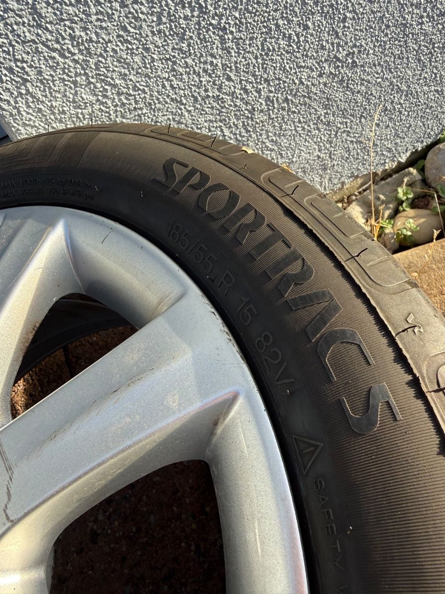 Pneus & Kompletträder: Roues complète été Skoda / VW  – Gebraucht aus Biel/Bienne von Gualtieri_10 4