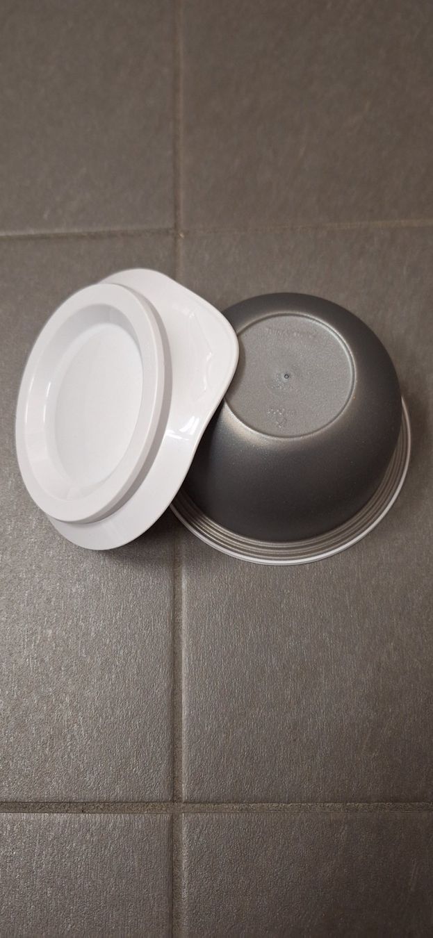 Tupperware Contenitori & Simili: Tupperware, bol / Schüssel (550ml) – Nuovo e nell'imballaggio originale da Lussery-Villars venduto da pousinete02 2