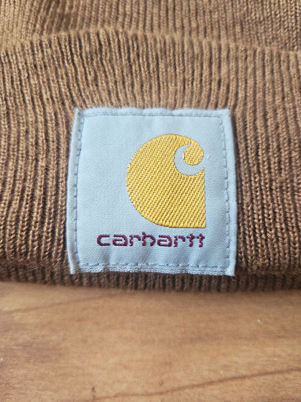 Carhartt Copricapi, berretti & cappellini: Carhartt bonnet beige – Usato da Ecoteaux venduto da floom 2