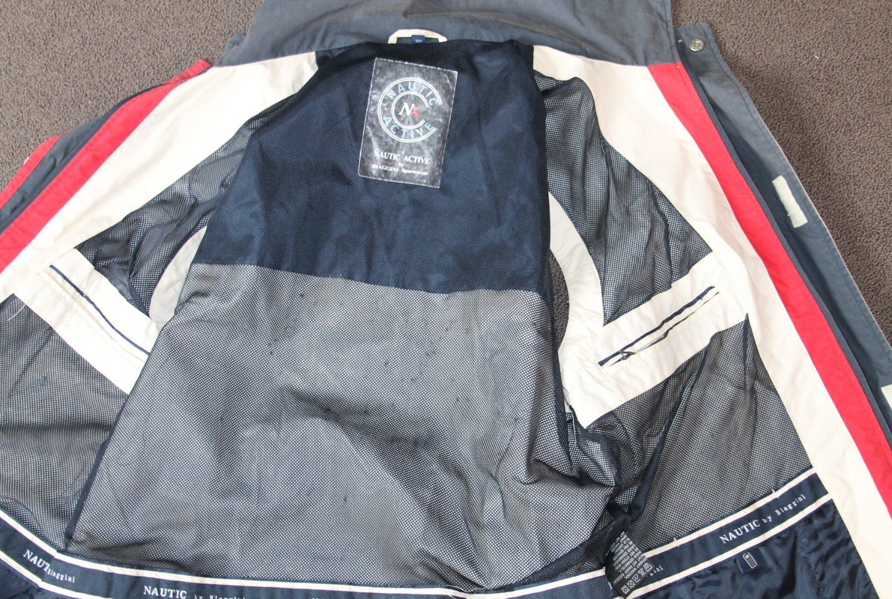 Gilets & Westen: Gilet – Gebraucht aus Schaan von antikes_und_kurioses 5