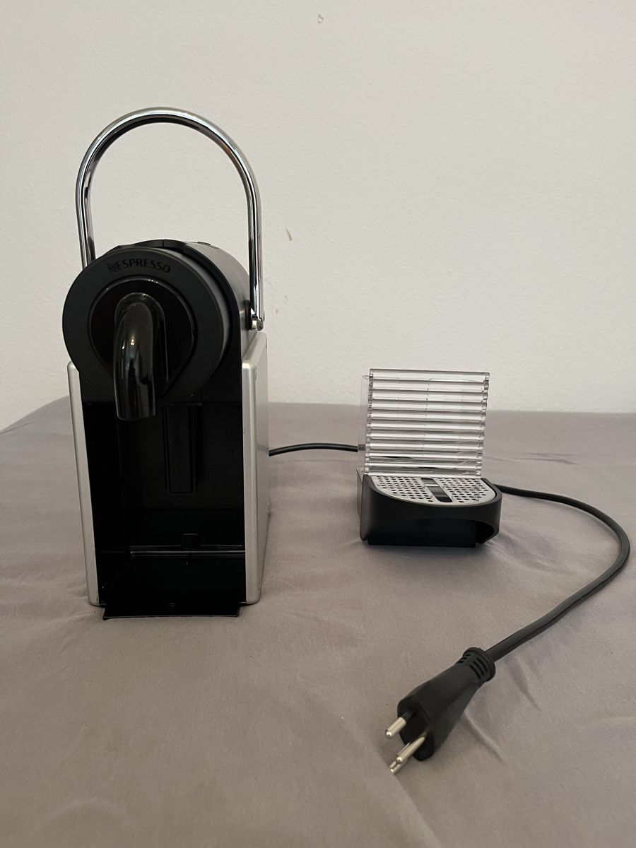 De'Longhi Macchine per caffè & Macchine per espresso: DeLonghi Nespresso Pixie – Usato da Luzern venduto da Lamurga 4