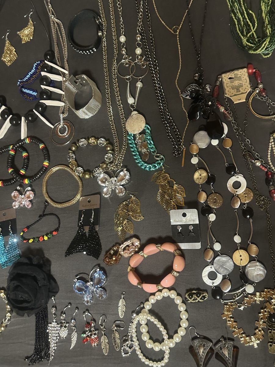 Altri gioielli: Modeschmuck Set Ketten Armbänder Schmuck – Usato da Deitingen venduto da Himhip 1
