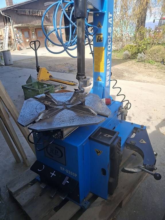 Tutte le macchine: Pneuwechsel Maschine – Usato da Meikirch venduto da Fabs203 1