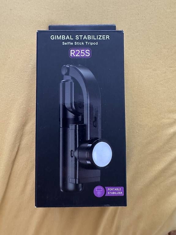 Supporti a parete: Gimbal Stabilizer R25S - Selfie Stick & Tripod – Usato da Bellikon venduto da marooni81