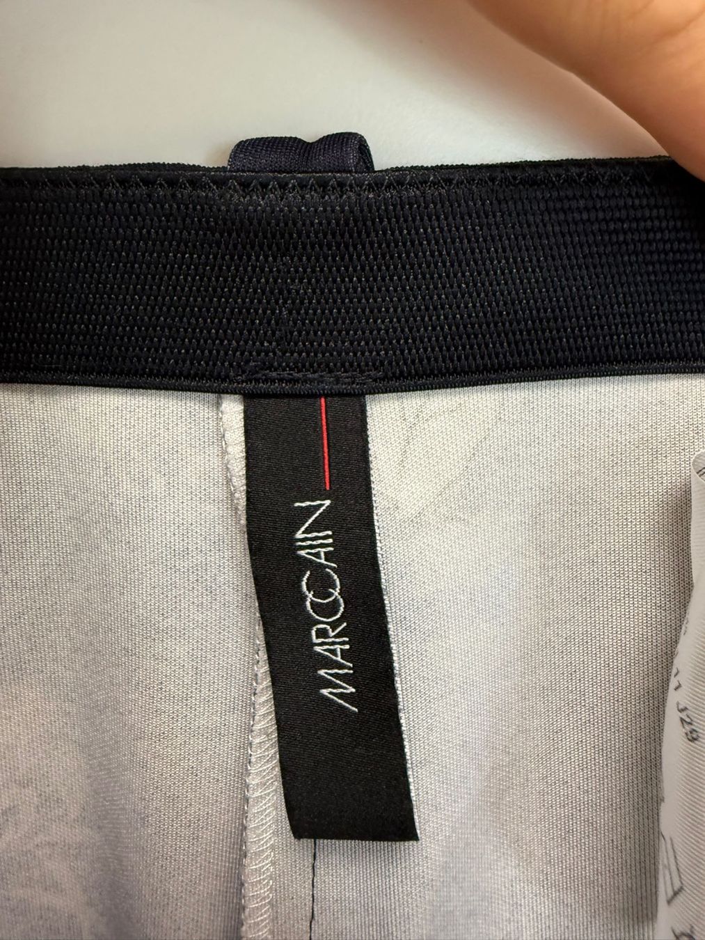 Marc Cain Pantaloni: Marc Cain Damenhose Gr. 36 (N2) – Nuovo (secondo la descrizione) da Frauenfeld venduto da LIL_NA 4