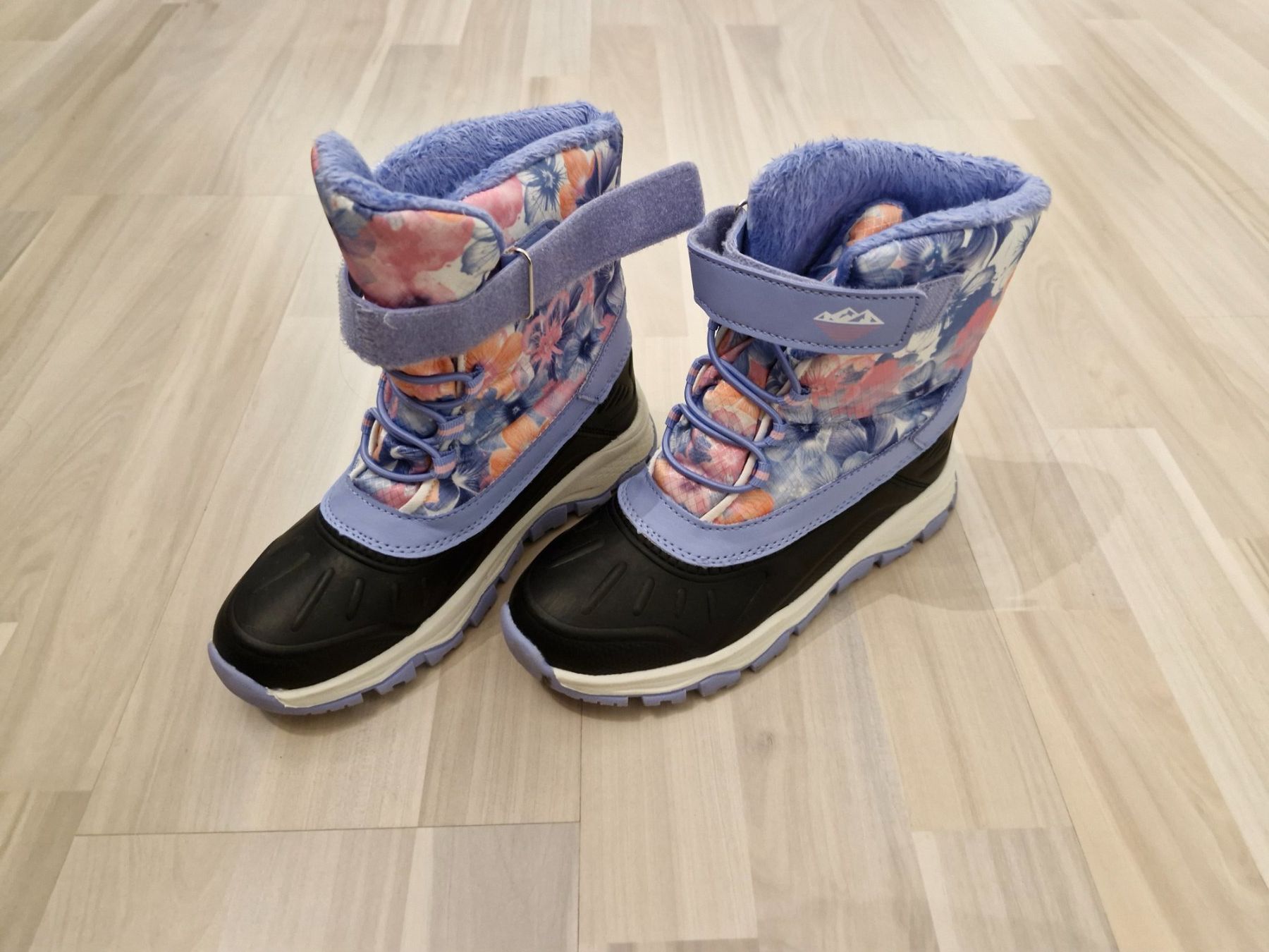 Schuhe für Mädchen: Winterstiefel 35 – Gebraucht aus Rümlang von rafi012
