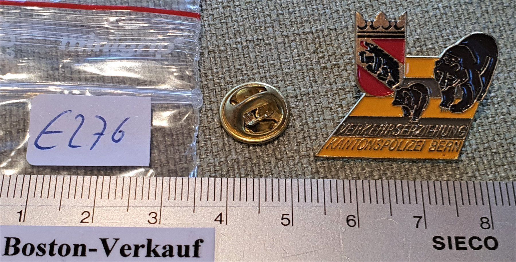 Plaketten & Abzeichen: E276 - Pin Kantons Polizei Bern Verkehr. – Gebraucht aus Reinach BL von Boston-Verkauf 2