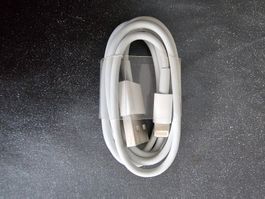 Ladekabel - APPLE - USB -> LIGTHNING, NEU!! 