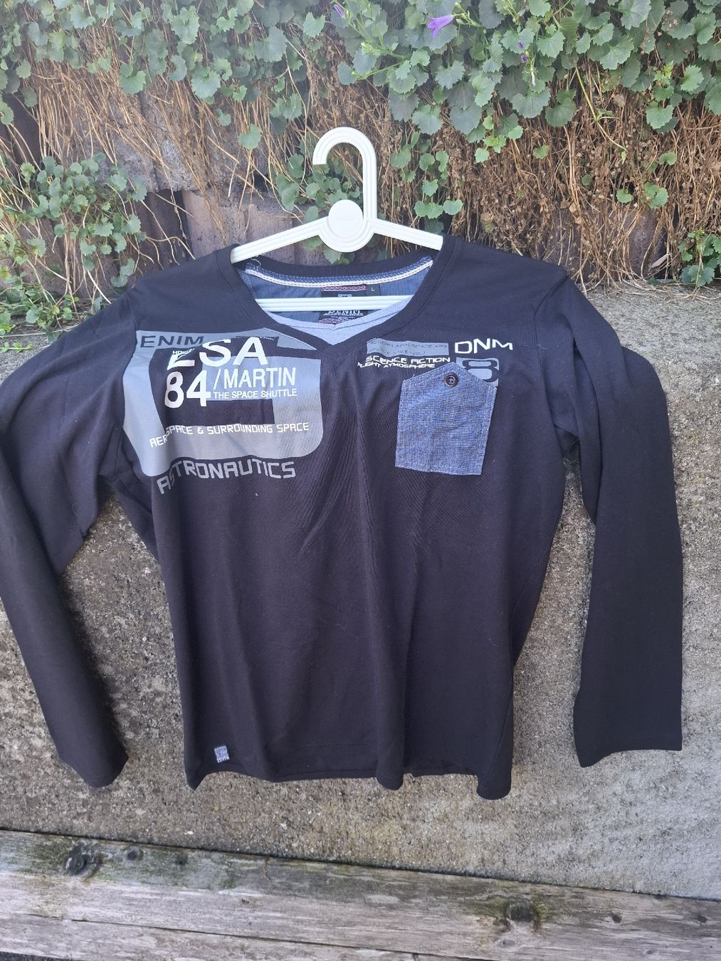 T-Shirts: Schönes Langarmshirt L – Gebraucht aus Hunzenschwil von Hardrock6