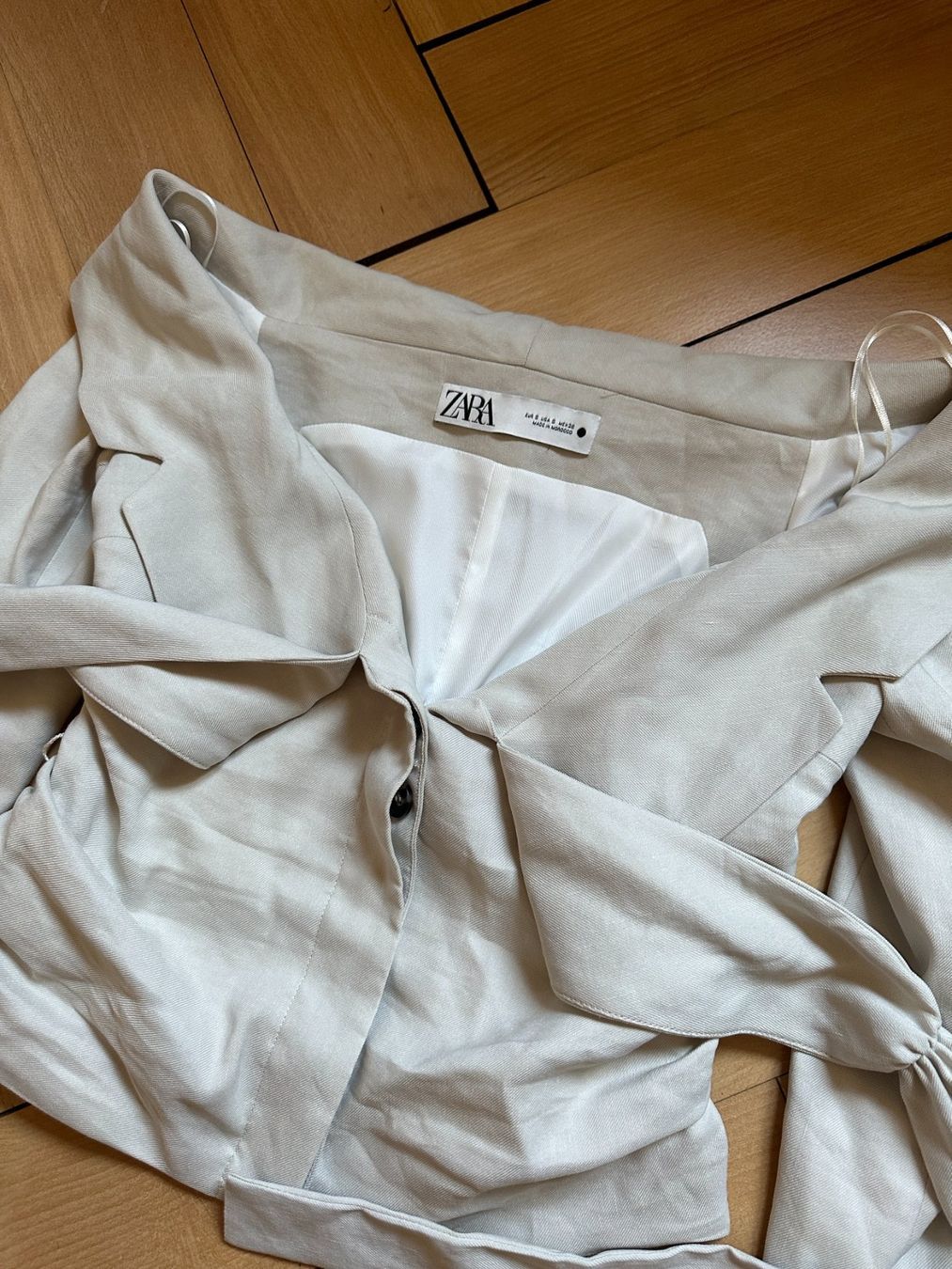 Zara Jacken: ZARA - cropped Jäckchen beige S – Gebraucht aus Zürich von Diazaio 2