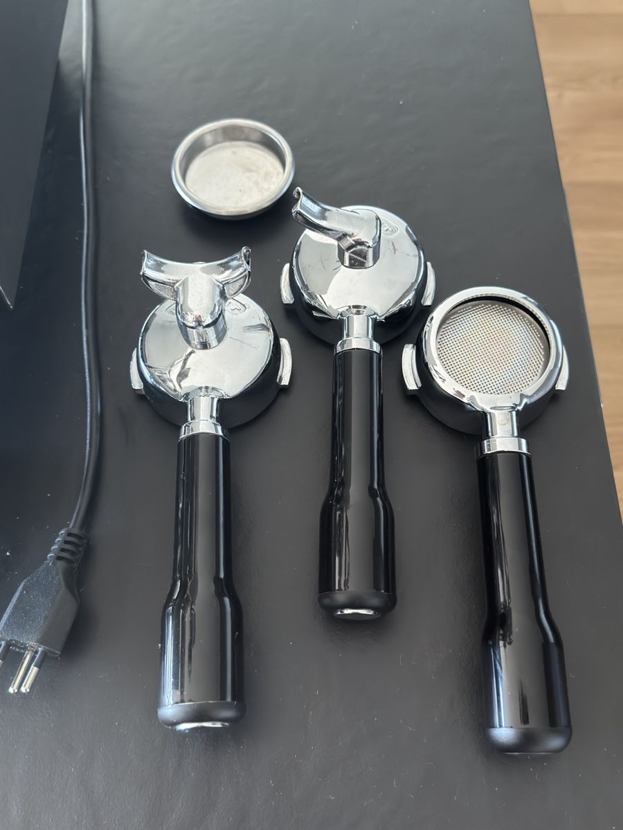 Rocket Macchine per caffè & Macchine per espresso: Espressomaschine Siebträger Rocket R58 – Usato da Richterswil venduto da Syuall 2