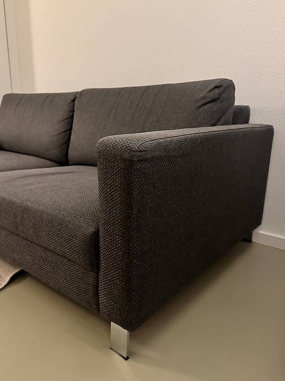 Sofas: Dunkelgraues Sofa zu verschenken – Défectueux à Zürich par maw_67ls 2