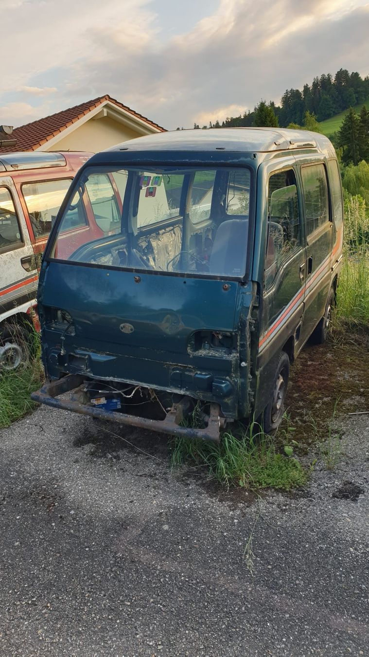 Subaru Autos: Subaru E12 Ersatzteilspender – Defekt aus Lützelflüh-Goldb von ukob123