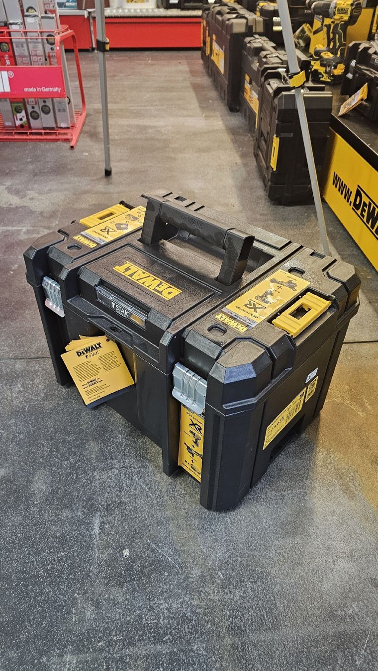 Valigie: DEWALT TSTAK Werkzeugkoffer neu  – Nuovo e nell'imballaggio originale da Koppigen venduto da Bracher_Mail-House 1