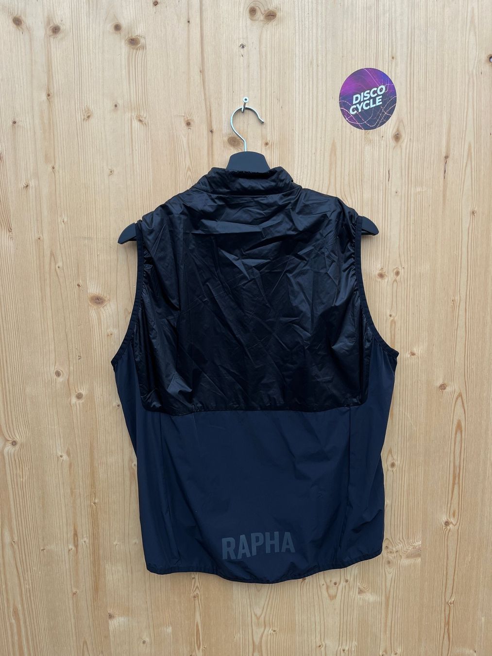 Rapha Gilet & Giacche: % Rapha - Pro Team Insulated Gilet – Nuovo e nell'imballaggio originale da Bern venduto da Disco_Cycle 1