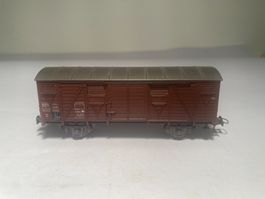 ROCO, Geschlossener Güterwagen braun SNCF DC Achsen