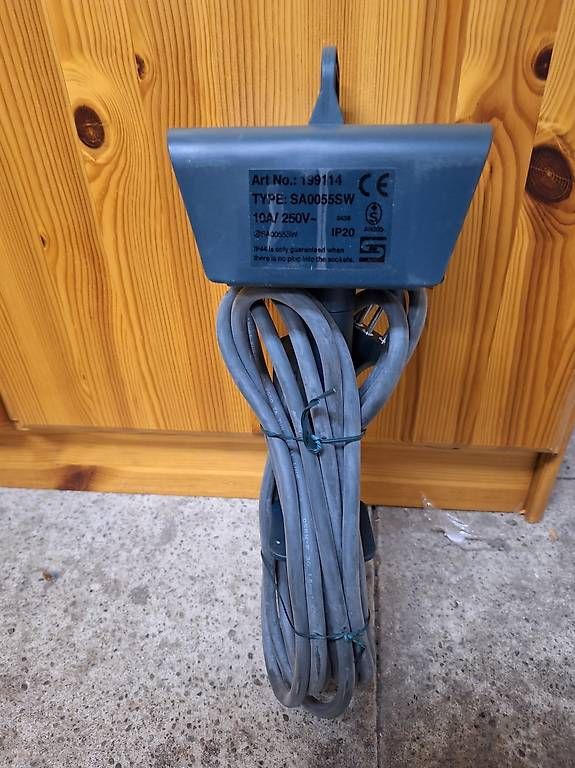 Stecker: Steckdosen-Erdspiss Gartensteckdose – Neu (gemäss Beschreibung) aus Niederglatt ZH von Bobsli 1
