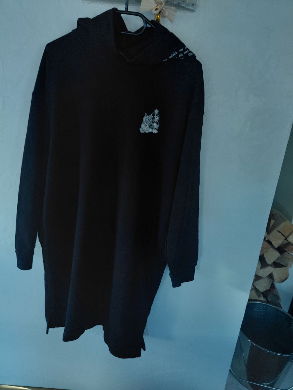 Disney Vestiti: DISNEY    ROBE  Noire   CAPUCHE – Nuovo (secondo la descrizione) da Veyras venduto da yonel78