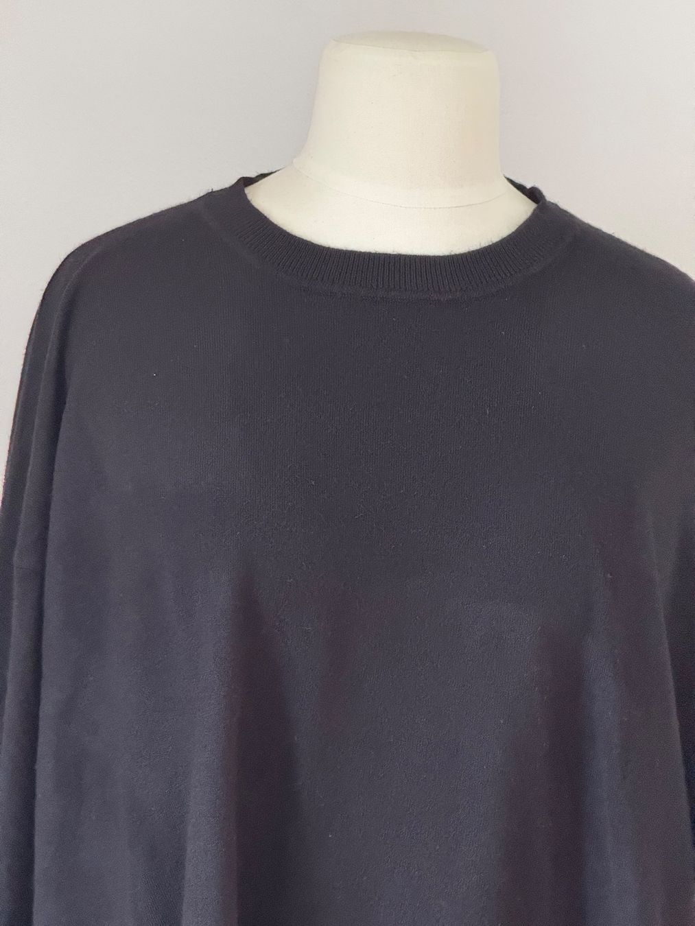 Maglioni & Felpe: Sweater – Usato da Mörschwil venduto da Mirka019 1