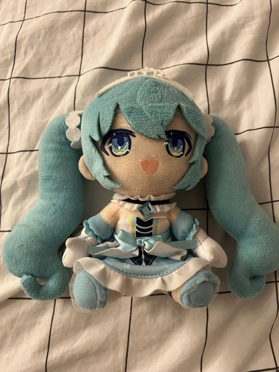 Spielzeuge: Plüschtier Vocaloid Hatsune Miku – Gebraucht aus Muri AG von Foryou2