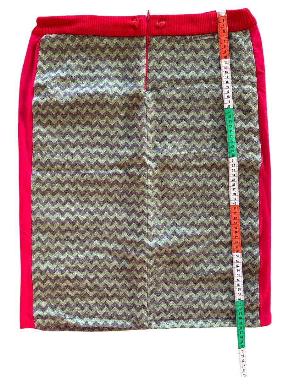 Gonne: Jupe en laine – Usato da Dotzigen venduto da SecondHandGems 2