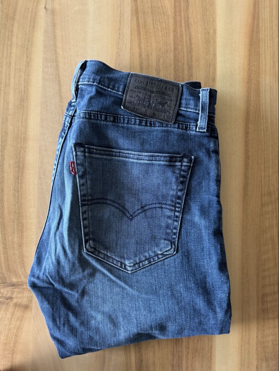 Levi's Jeans: Levi‘s Jeans 512 34x34 – Usato da Bern venduto da MilesThomi