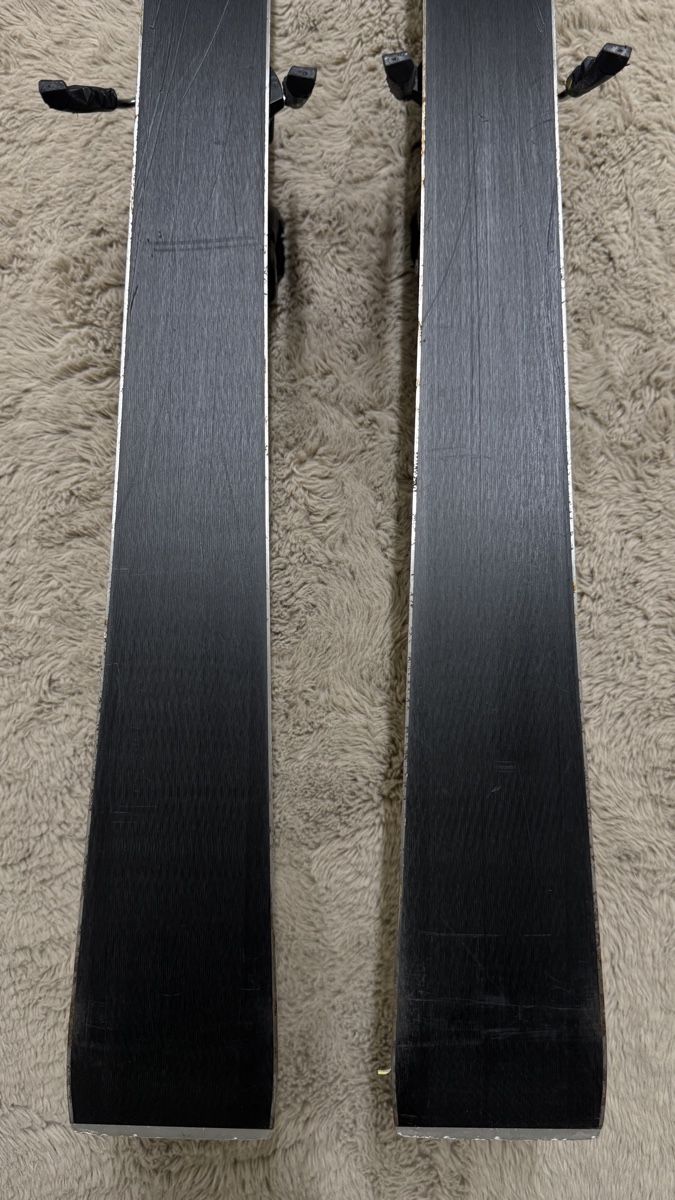 Head Sci: Head Worldcup Rebels Ski mit Bindung gebraucht 144 cm – Usato da Dietlikon venduto da Ajan.001 8