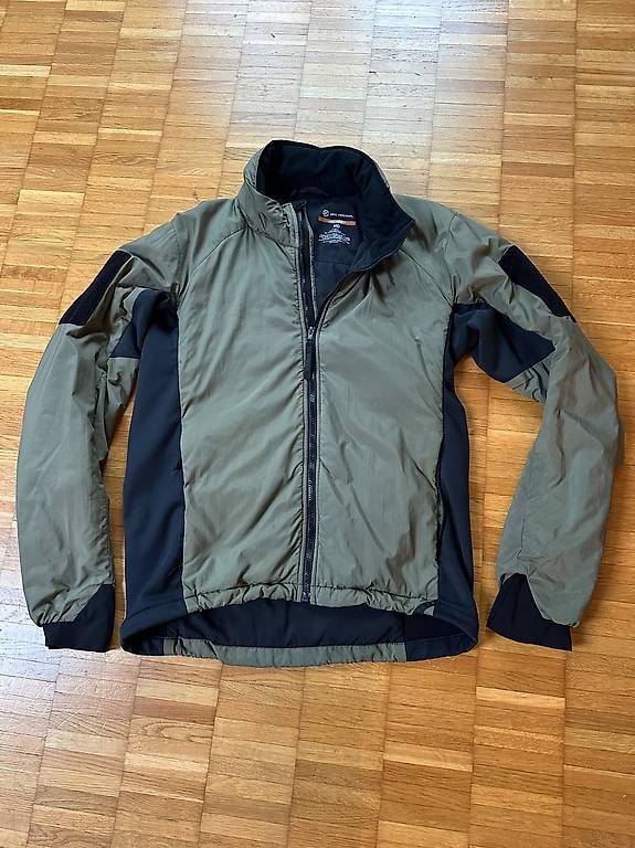 Jacken: Crye Precision Loft Jacket (M) – Gebraucht aus Winterthur von mom_9lgg