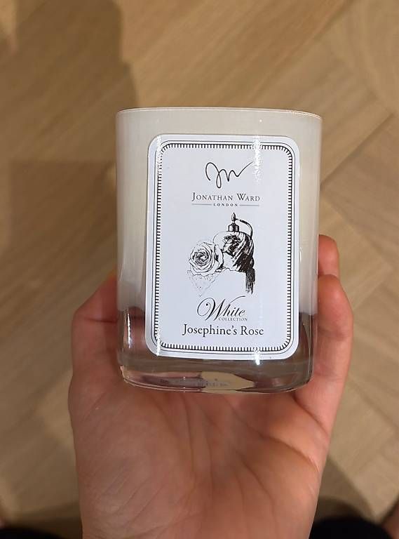 Candele: Jonathan Ward Kerze  – Usato da Roggwil venduto da est_r5x7