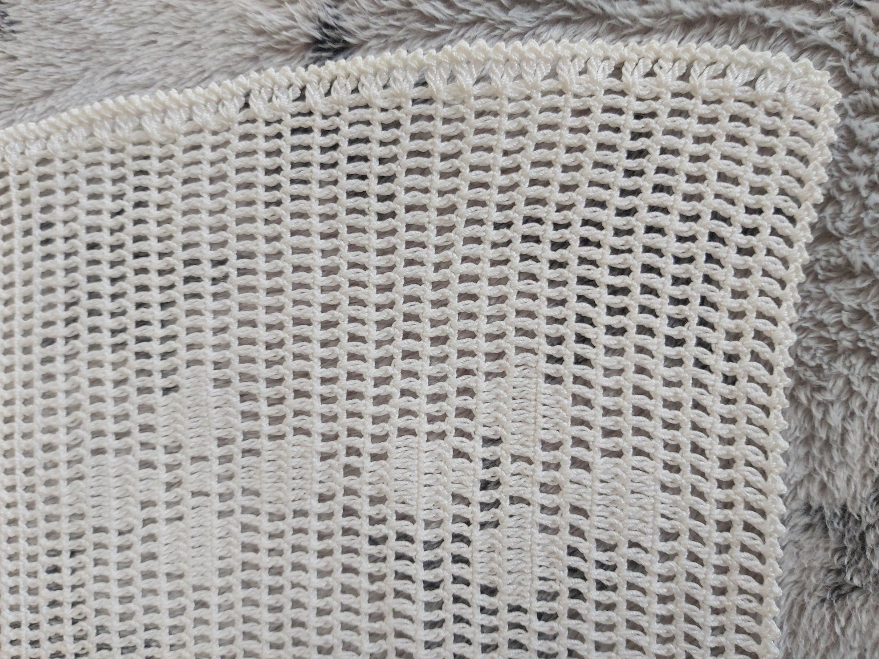 Altra biancheria da tavola: Tischtuch handgehäkelt 262 x 132 cm – Usato da Bern venduto da aronari 6